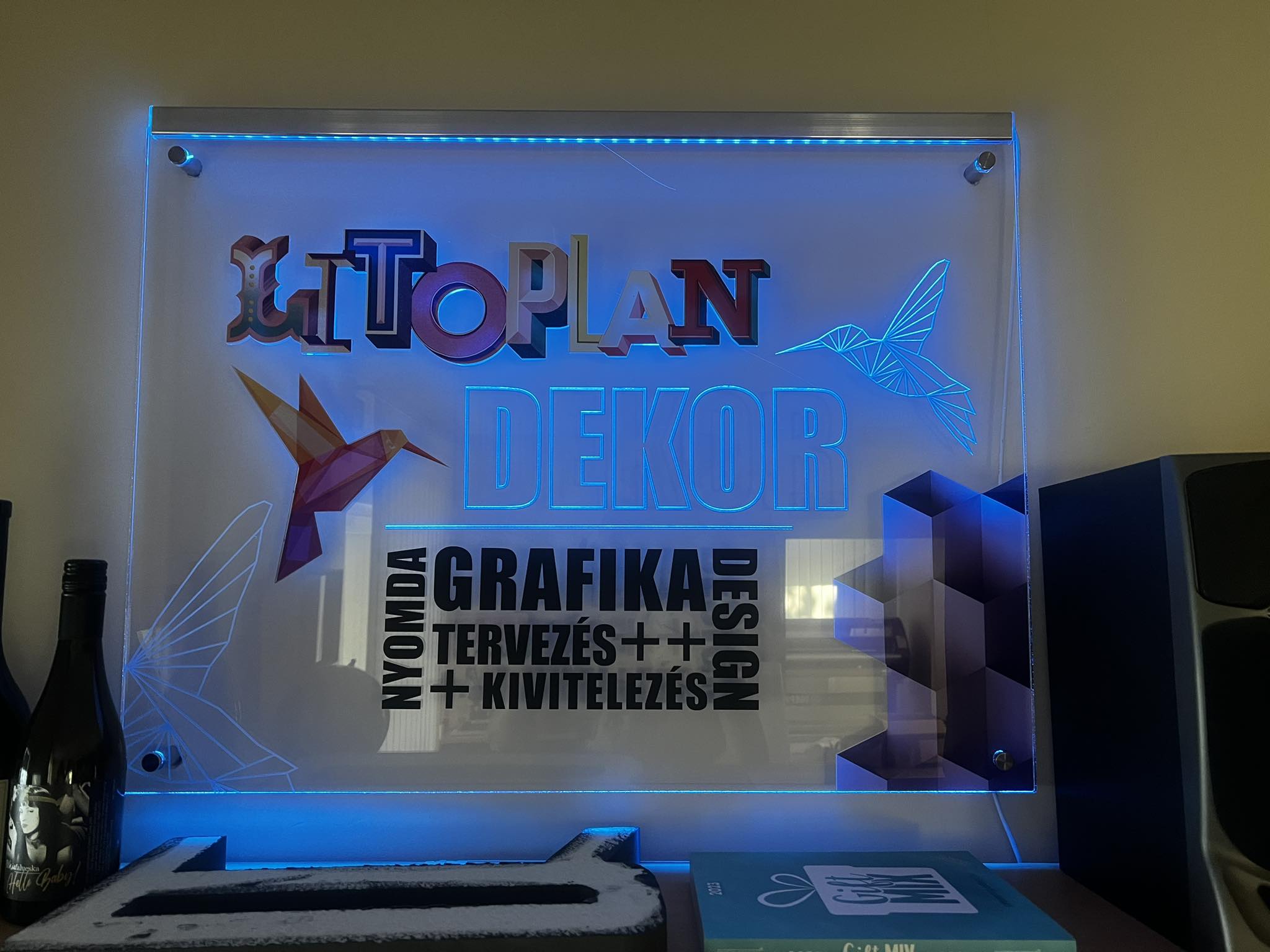 LitoplanDekor élvilágítós plexitábla